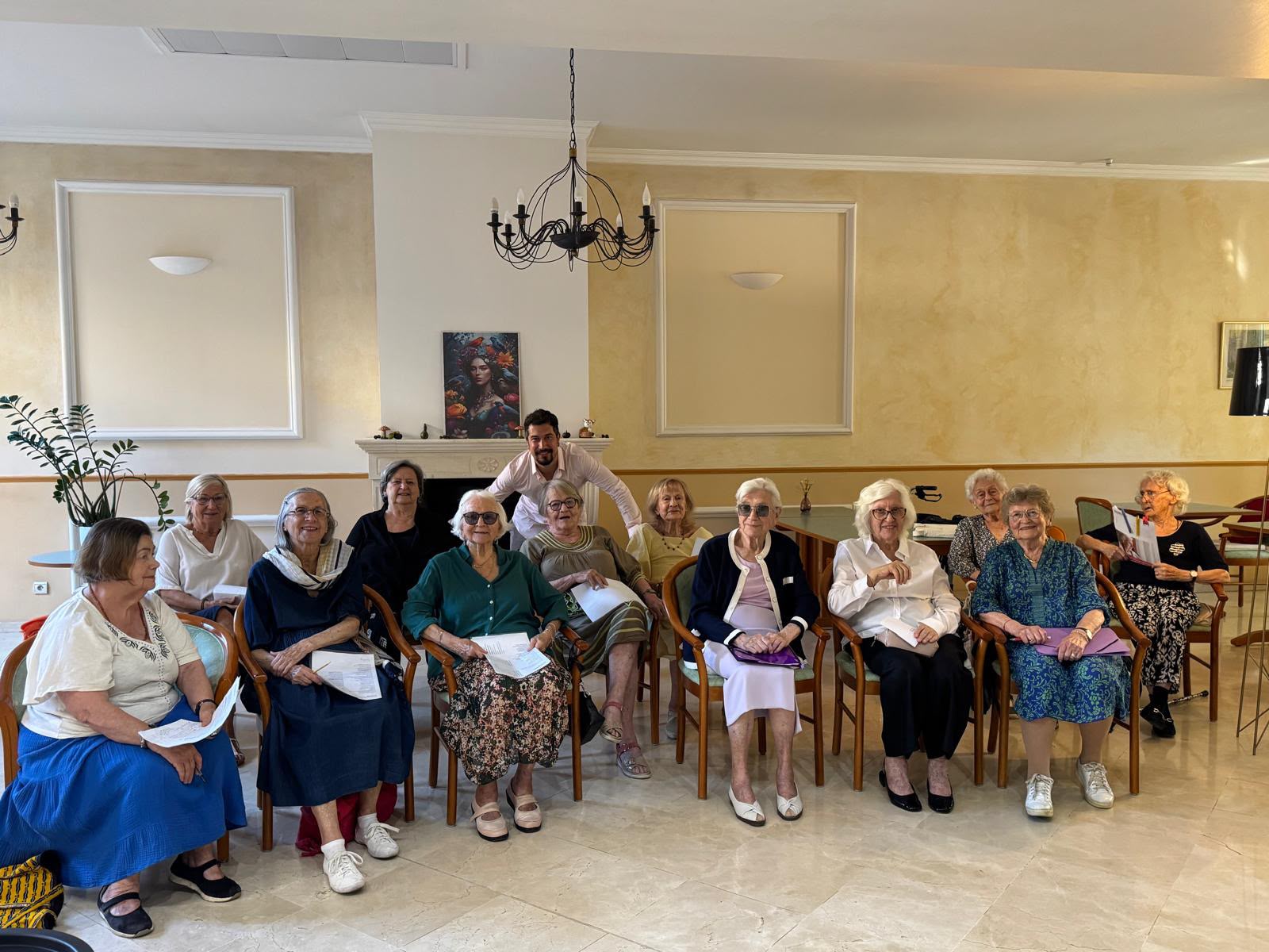 Atelier musical bénévole de Tune Upp, les participantes réunies en demi-cercle